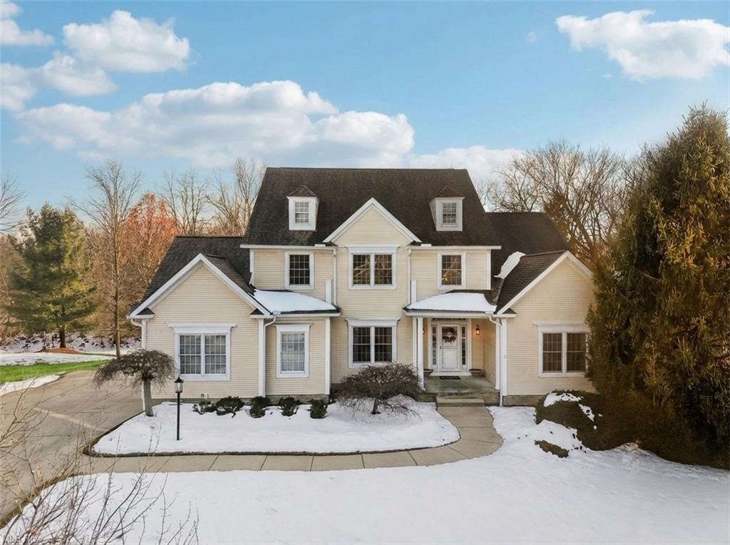Sold home at 100 Blackberry Dr, Hudson OH 44236