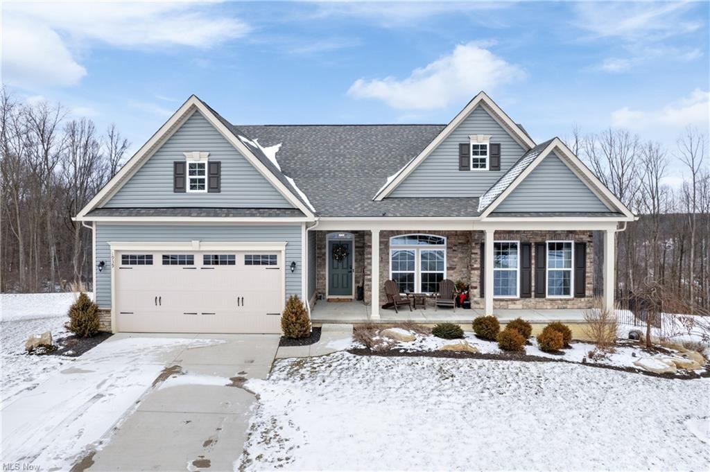 Sold home at 1939 E Woodland Dr, Cuyahoga Falls OH 44313