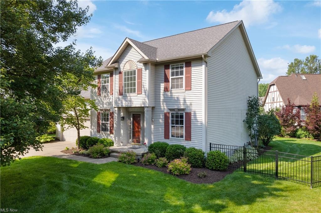Sold home at 2958 Greenspire Ln, Fairlawn OH 44333
