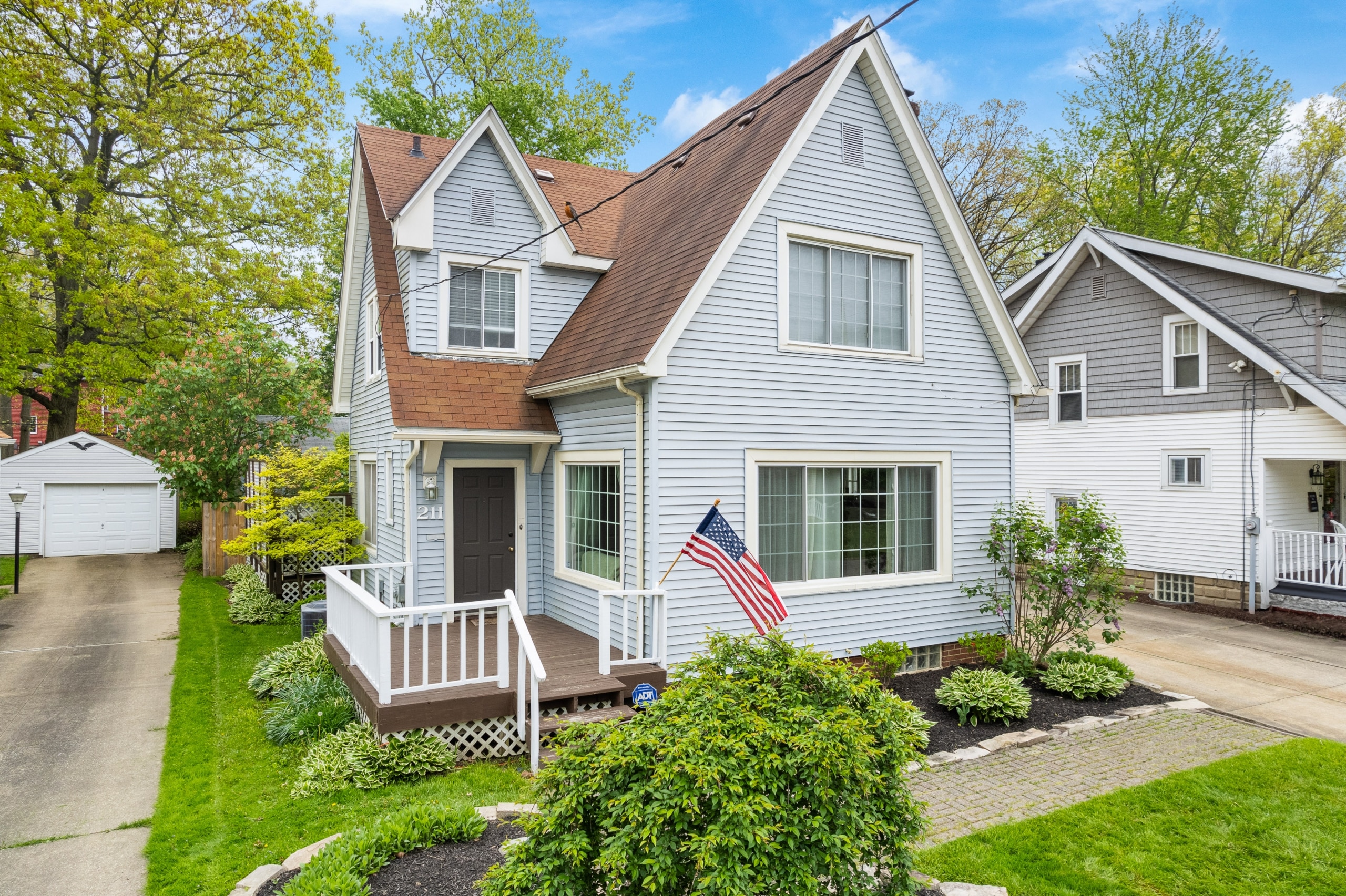001 Flat Rate Real Estate Agent 211 Harcourt Drive Akron Ohio 44313 scaled
