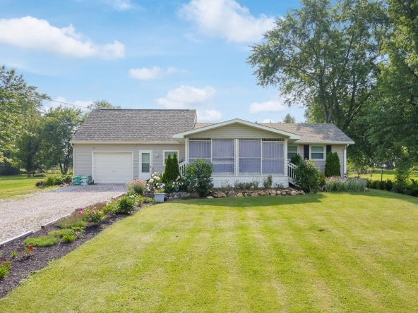 001 Flat Rate Real Estate Agent 14203 Hatfield Road Rittman Ohio 44270