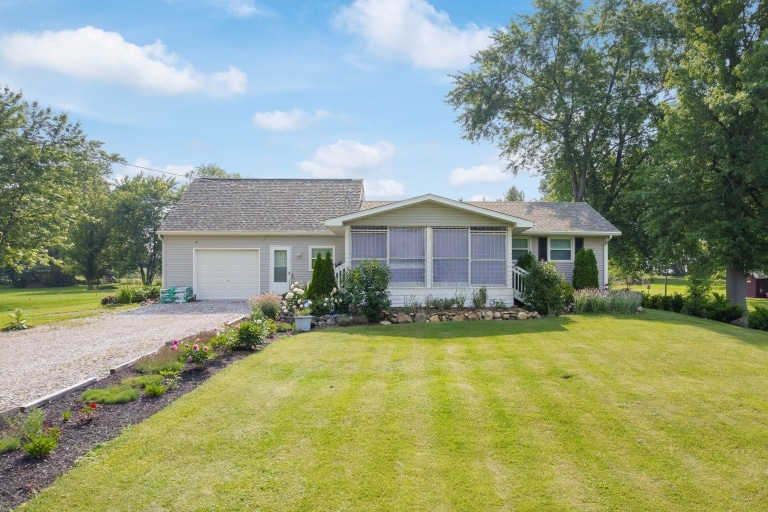 001 Flat Rate Real Estate Agent 14203 Hatfield Road Rittman Ohio 44270
