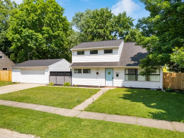 001 Flat Rate Real Estate Agent 2603 Overbrook Road Cuyahoga Falls Ohio 44221