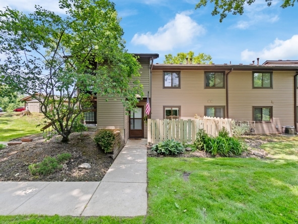 001 Flat Rate Real Estate Agent 778 Kirkwall Drive Copley Ohio 44321