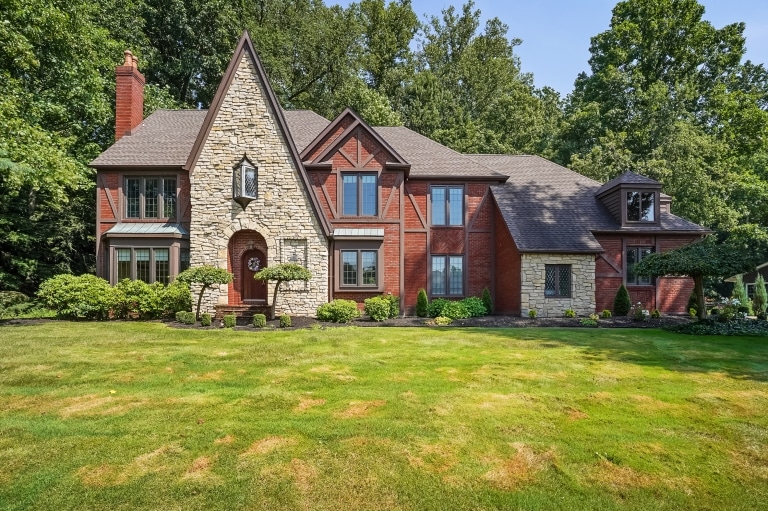 001 Flat Rate Real Estate Agent 812 Kings Cross Tallmadge Ohio 44278