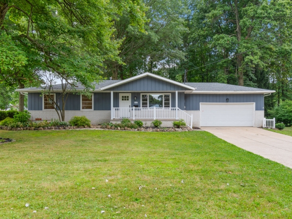 001 Flat Rate Real Estate Agent 107 Howe Road Tallmadge Ohio 44278