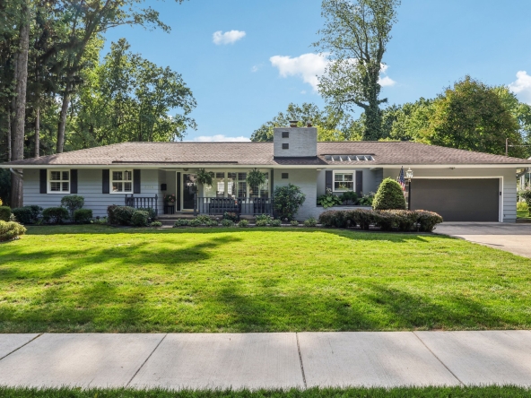 001 Flat Rate Real Estate Agent 3054 Englewood Drive Stow Ohio 44224