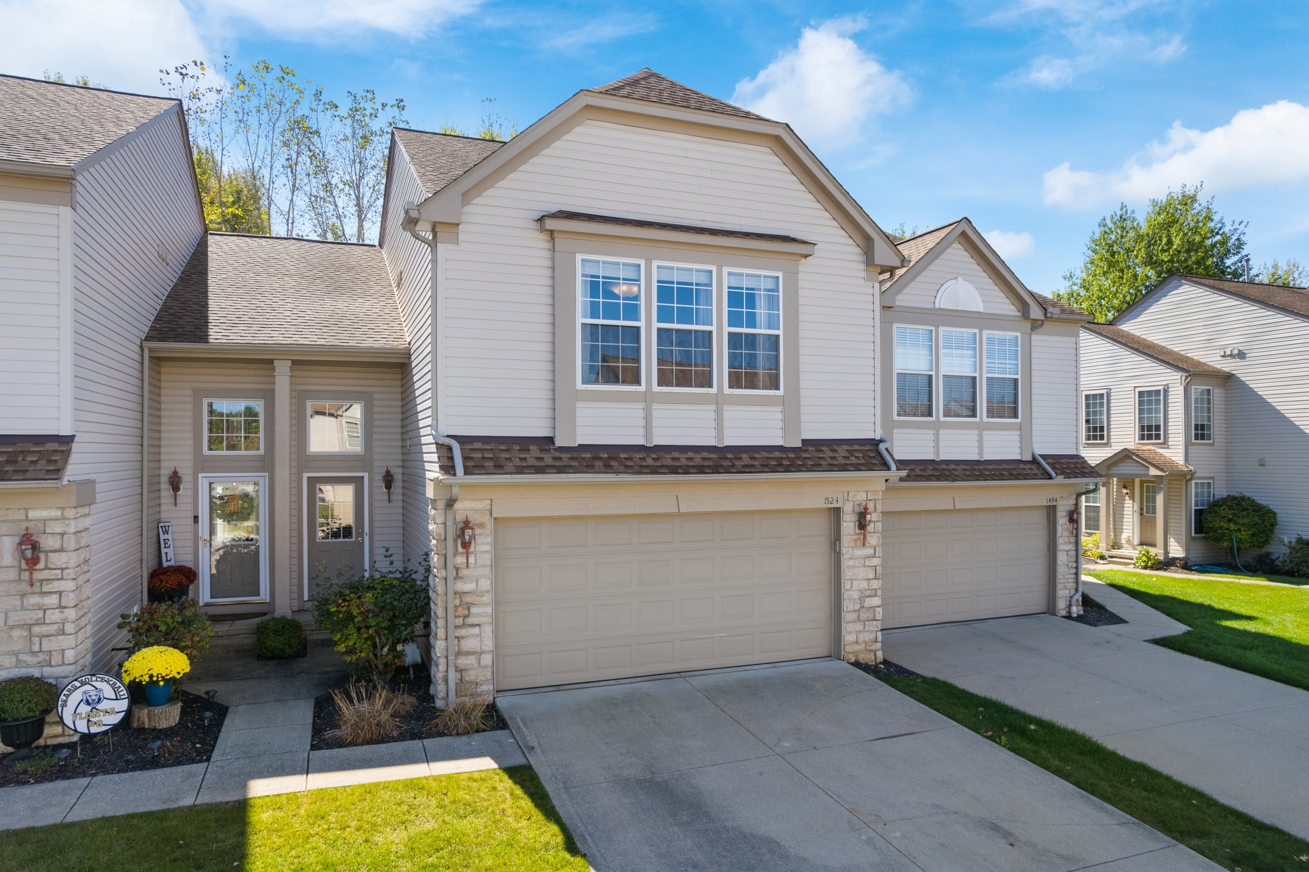 001 Flat Rate Real Estate Agent 1524 South Yorkshire Drive Broadview Heights Ohio 44147 scaled