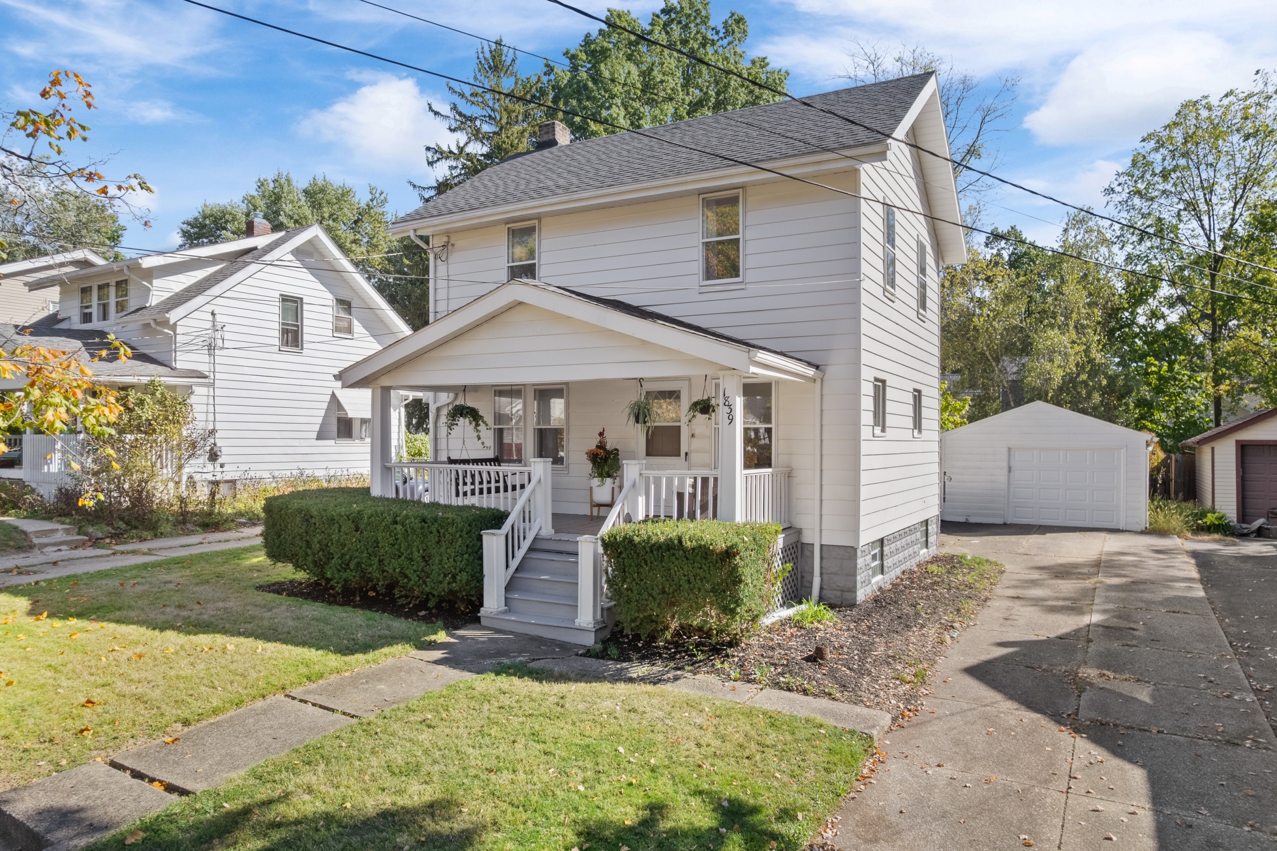 001 Flat Rate Real Estate Agent 1839 9th Street Cuyahoga Falls Ohio 44221 scaled