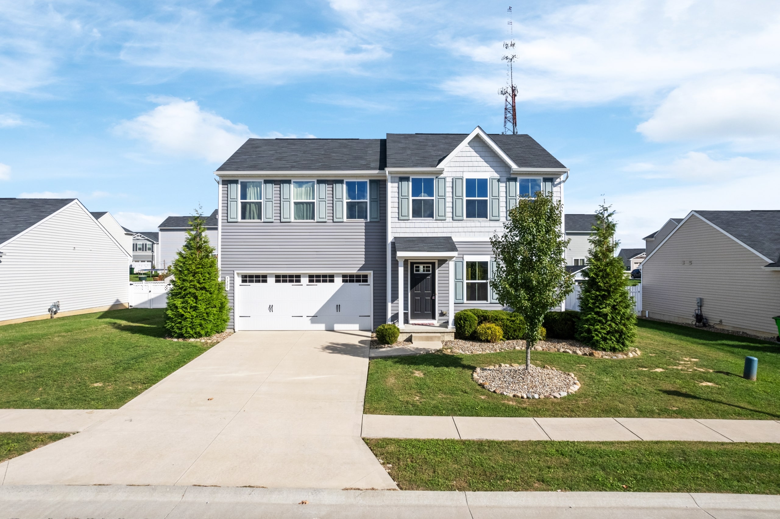 001 Flat Rate Real Estate Agent 5305 Frederick Street Barberton Ohio 44203 scaled