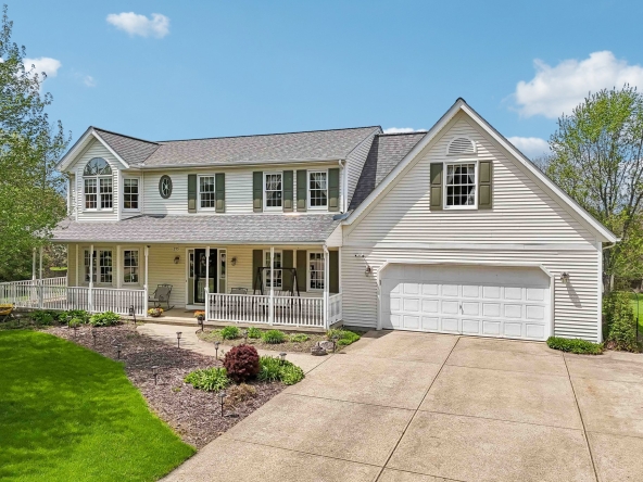 001 Flat Rate Real Estate Agent 255 Gloucester Drive Medina Ohio 44256