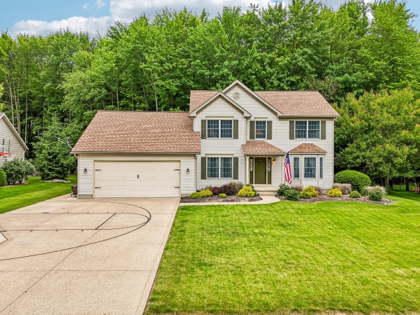 001 Flat Rate Real Estate Agent 3749 Tunberry Drive Medina Ohio 44256