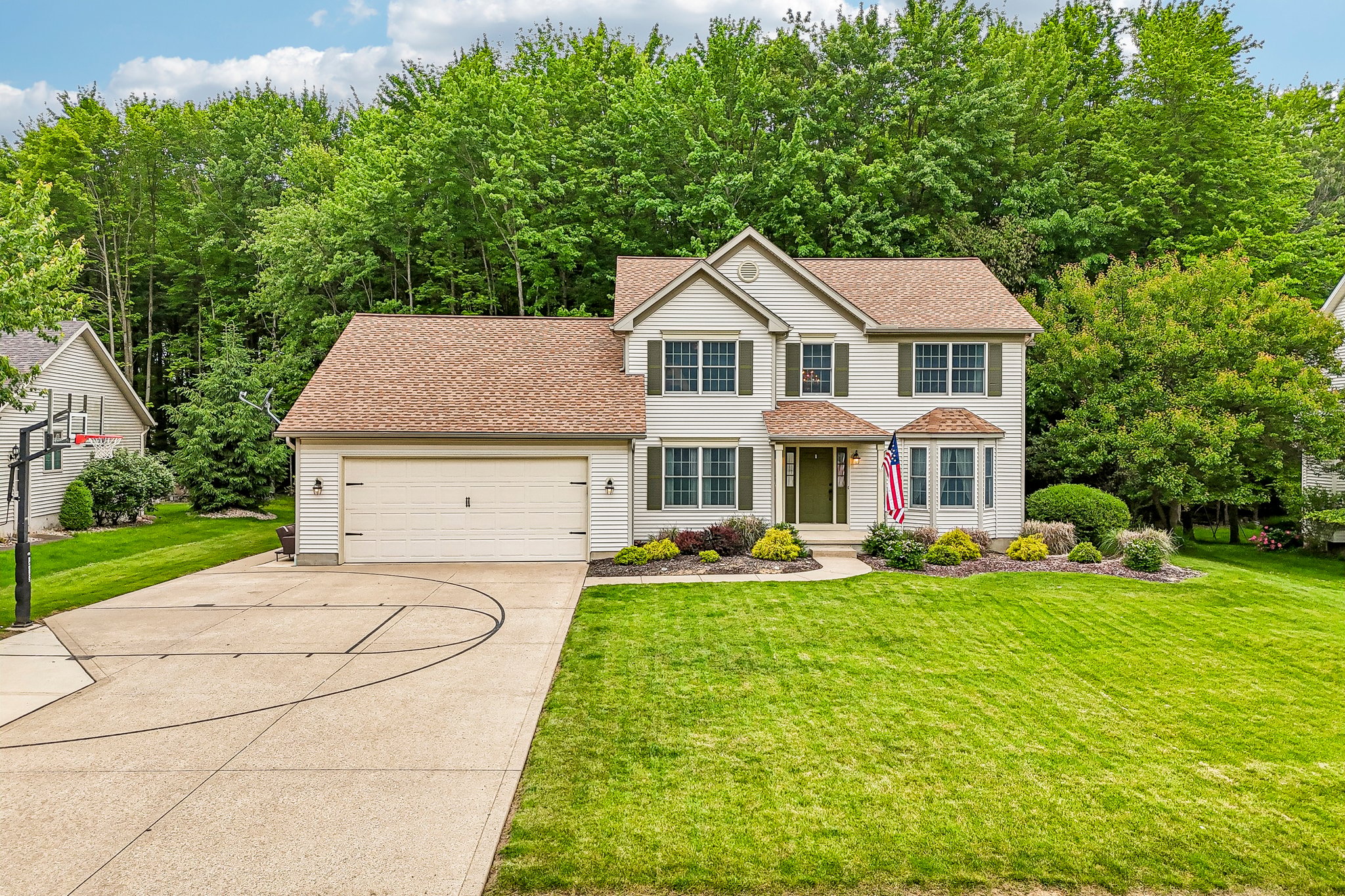 001 Flat Rate Real Estate Agent 3749 Tunberry Drive Medina Ohio 44256