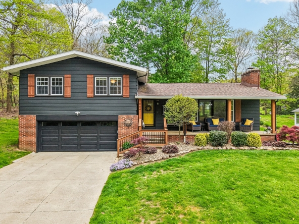 001 Flat Rate Real Estate Agent 944 Wallwood Drive Copley Ohio 44321
