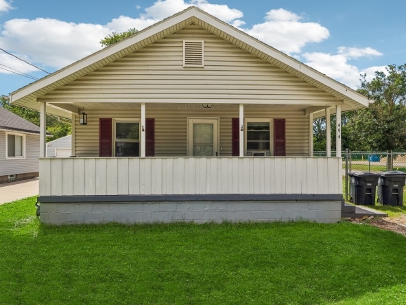 001 Flat Rate Real Estate Agent 399 Baltimore Avenue Akron Ohio 44306