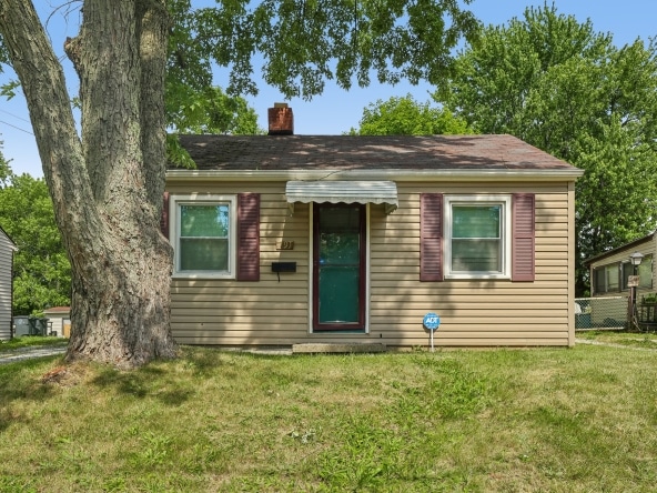 001 Flat Rate Real Estate Agent 791 Eugene Street Akron Ohio 44306 1