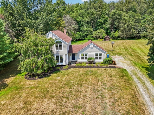 001 Flat Rate Real Estate Agent 941 Karla Drive Clinton Ohio 44216